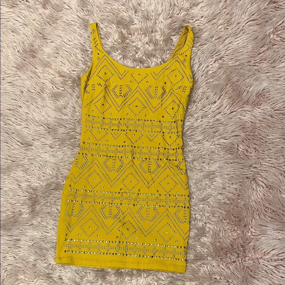 Bebe Yellow Studded Bodycon Mini Dress – Size Small – Statement Party Dress